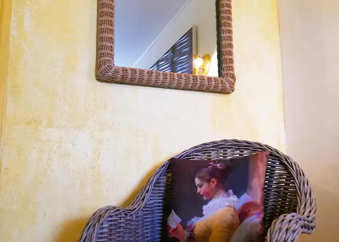 Alojamento de Acomodação e Pequeno-almoço D'hôtes La Potinière 4*