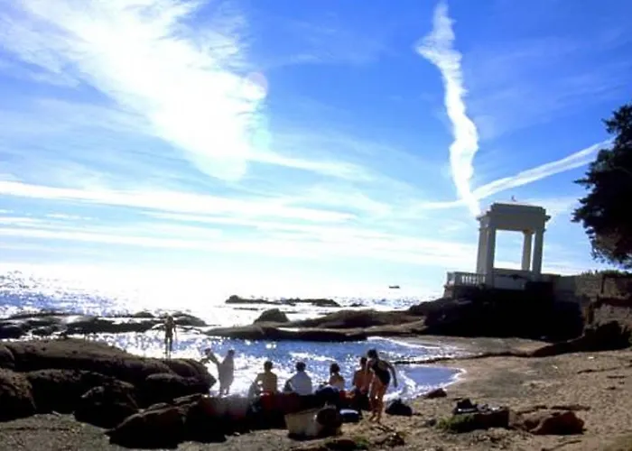 D'hotes La Potiniere 4* Сен-Рафаэль