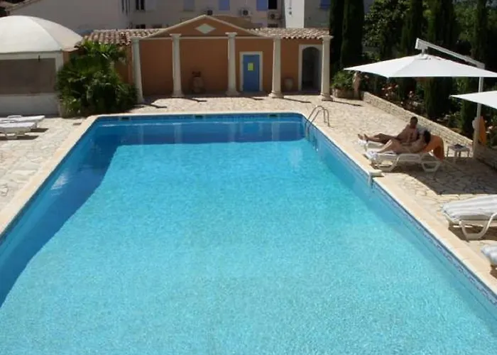 D'hotes La Potiniere 4* Сен-Рафаэль