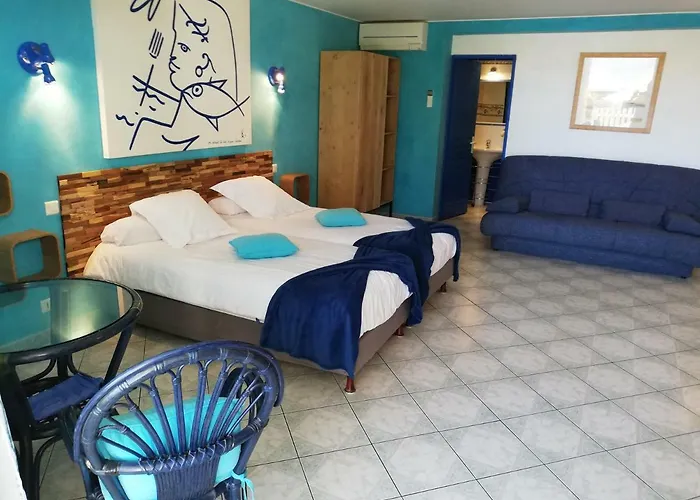 D'hotes La Potiniere 4* Сен-Рафаэль