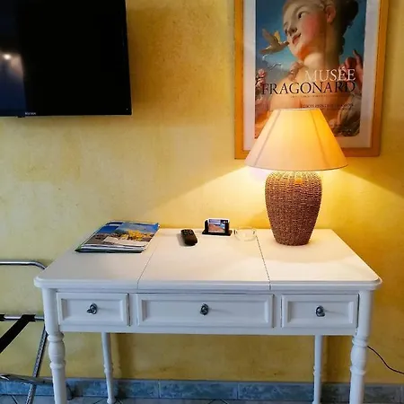 Frühstückspension D'hotes La Potiniere 4*