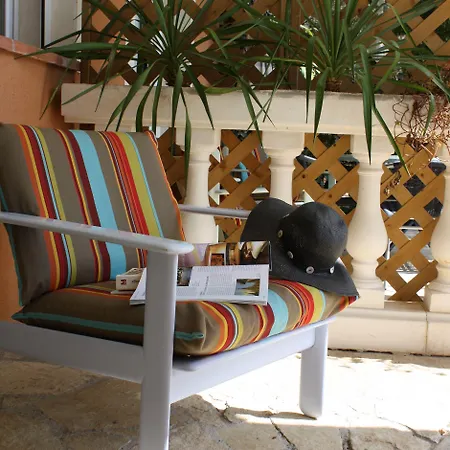 D'hotes La Potiniere 4*