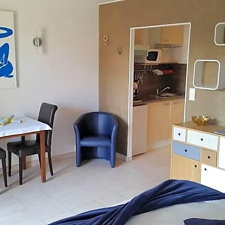 Oda ve Kahvaltı D'hotes La Potiniere