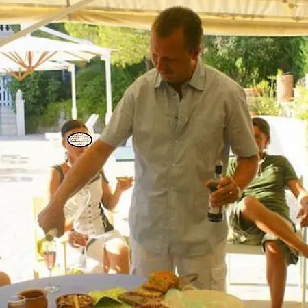 Frühstückspension D'hotes La Potiniere 4*