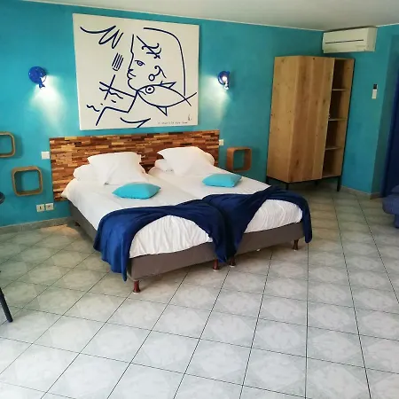 D'hotes La Potiniere 4*