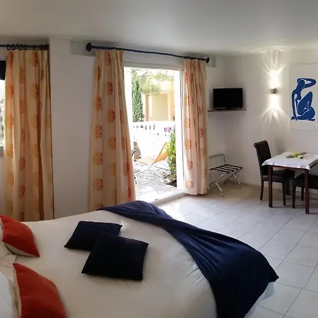 לינה וארוחת בוקר D'hotes La Potiniere