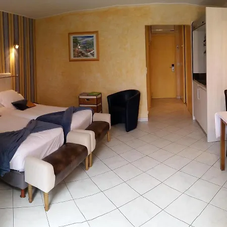 Bed & Breakfast D'hotes La Potiniere 4*