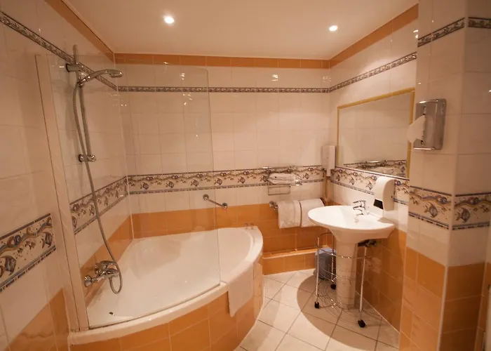 D'hotes La Potiniere Bed & Breakfast Saint-Raphael (Var)