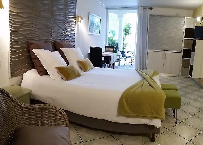 D'hotes La Potiniere 4*