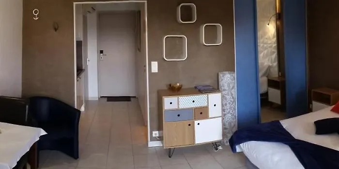 D'hotes La Potiniere Saint-Raphael (Var)